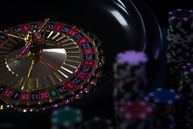 klik88 live dealer studio with multilingual support and table limits displayed